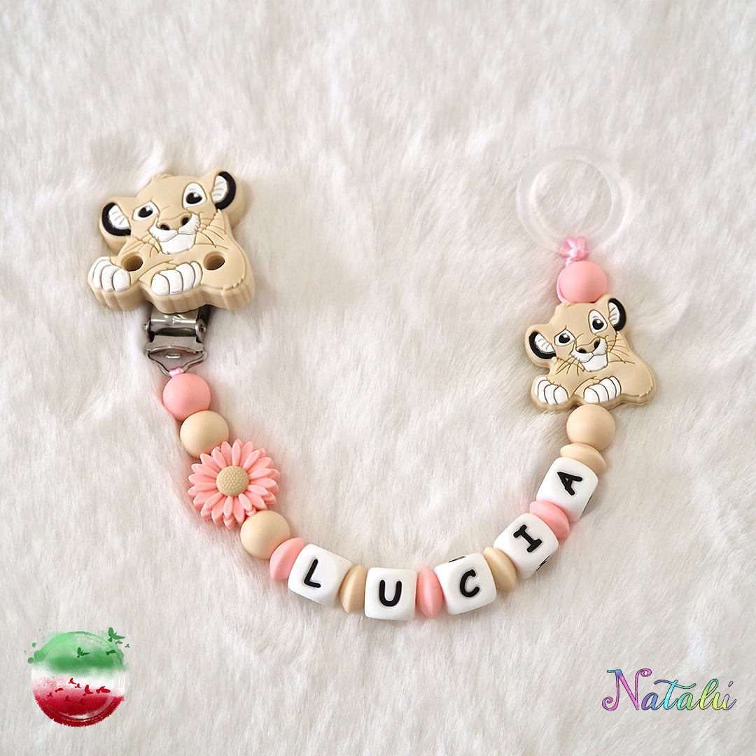 Personalisierte Simba Cream Schnullerkette